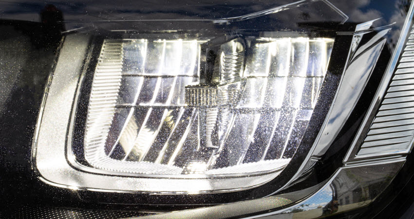 Reasons Behind BMW Adaptive Headlight Failure